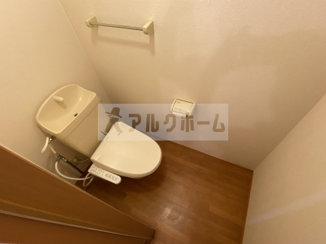 AMOUR ASABU(アムールアザブ)のトイレ|ウォシュレット付き