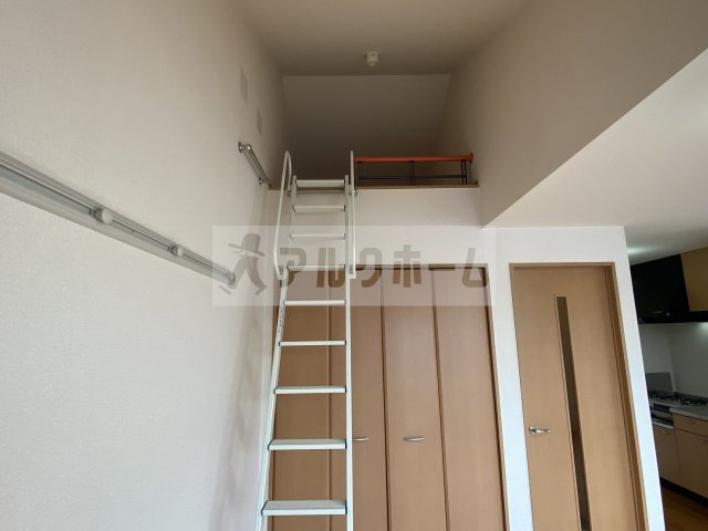 AMOUR ASABU(アムールアザブ)のその他|それではロフトの上へ