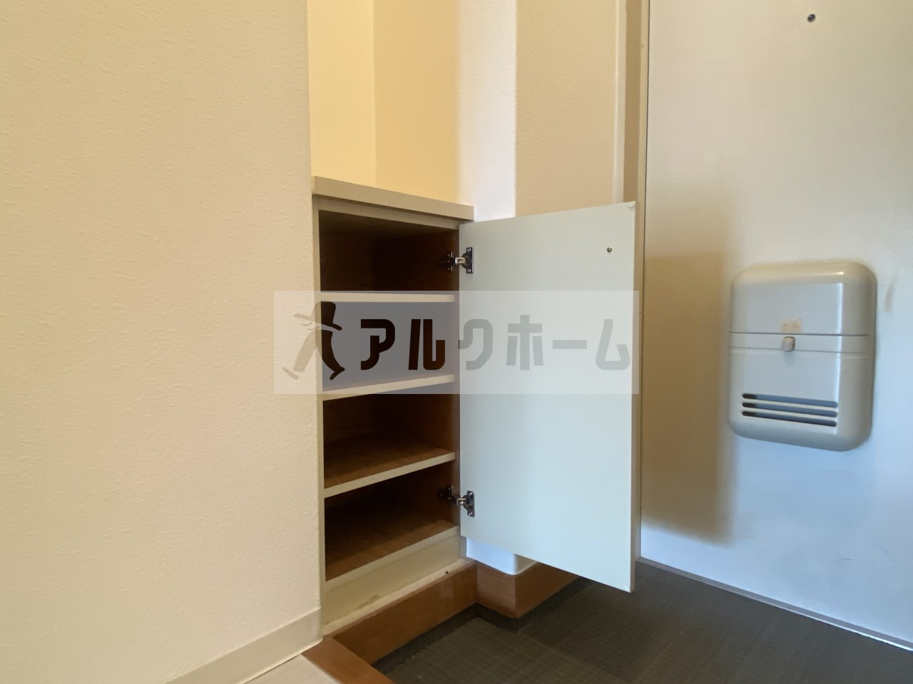 アンソレイユの玄関|アンソレイユ　バルコニー