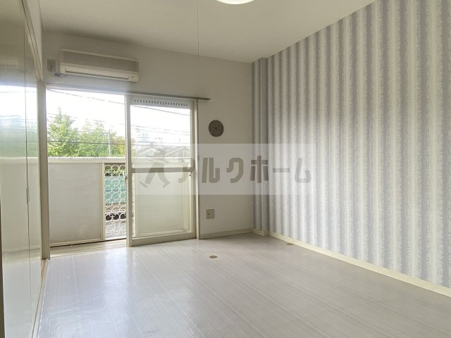 アンソレイユの洋室|アンソレイユ　キッチン