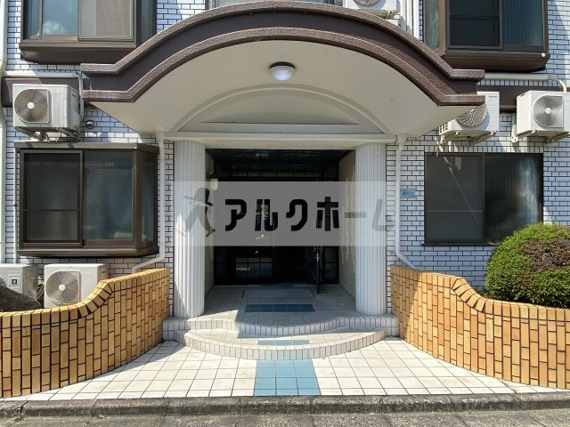 シティライフ柏原のエントランス|シティライフ柏原　エントランス