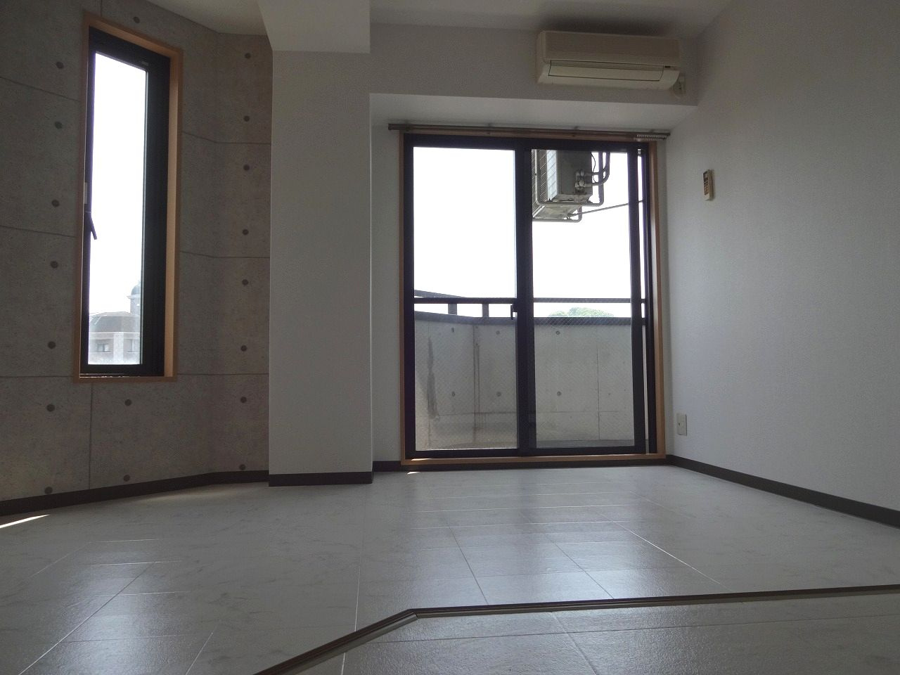 メゾン国分の洋室