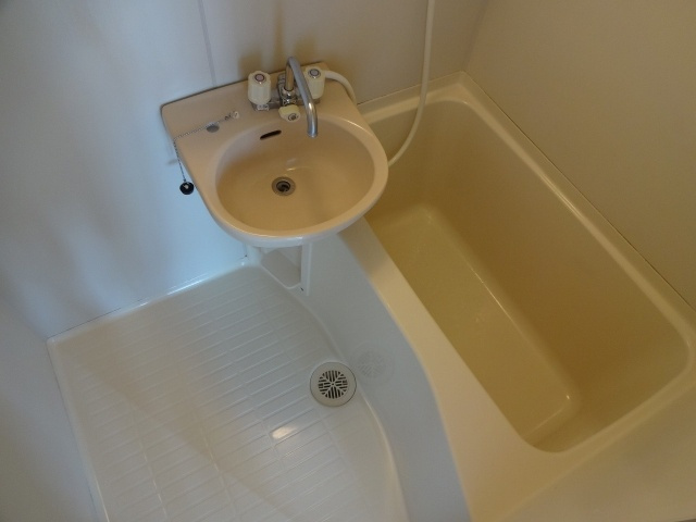 メゾン国分の浴室