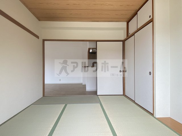 ルキア国分の和室