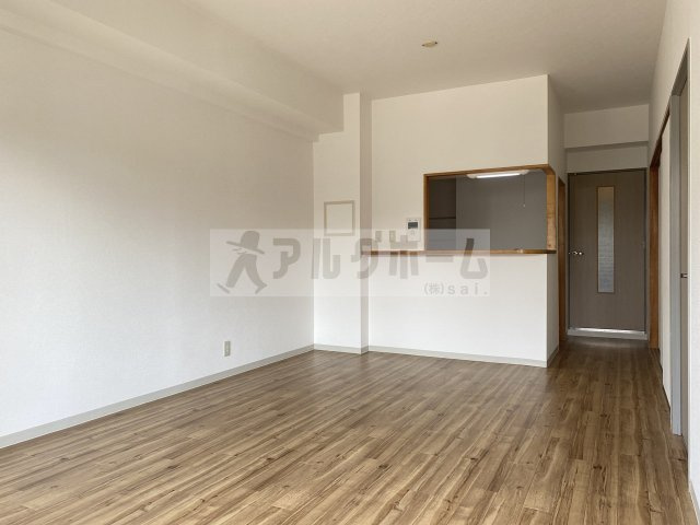 ルキア国分の居間・リビング