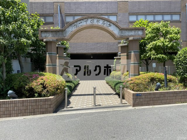 カーザｄｉポルタのエントランス