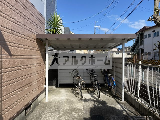 ヴィラサンシャインのその他共用部分|ヴィラサンシャイン　柏原市　駐輪場