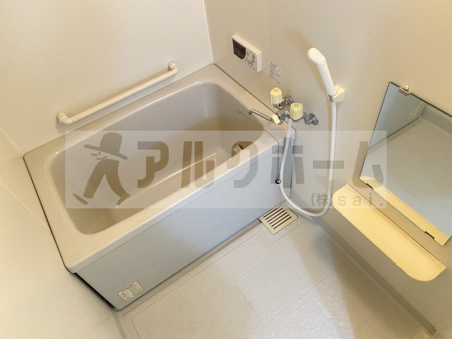 アルカザーレ国分西の浴室