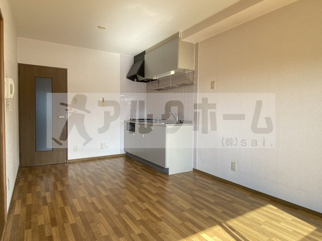 アルカザーレ国分西の居間・リビング