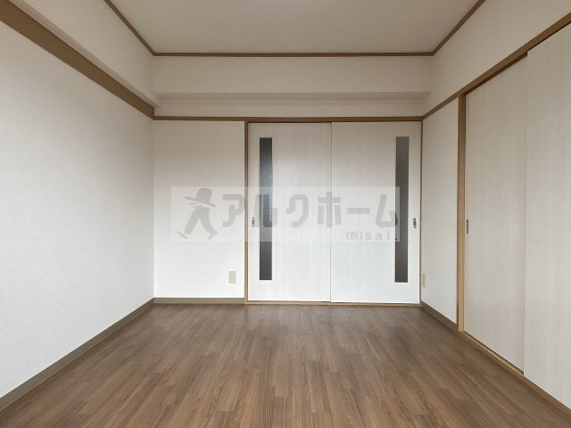 第2泰山ハイツの洋室