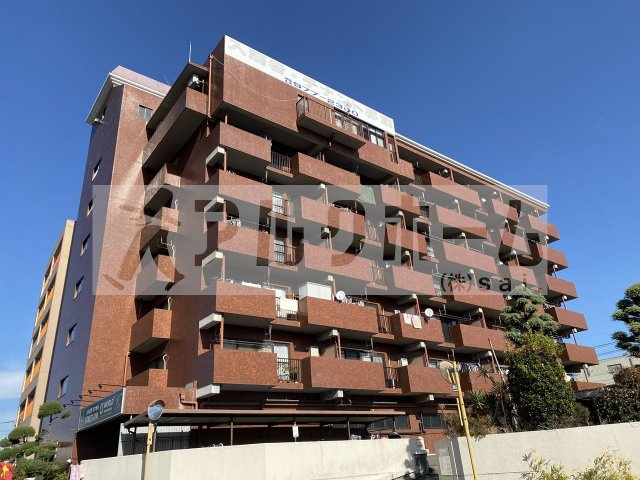 第2泰山ハイツの外観