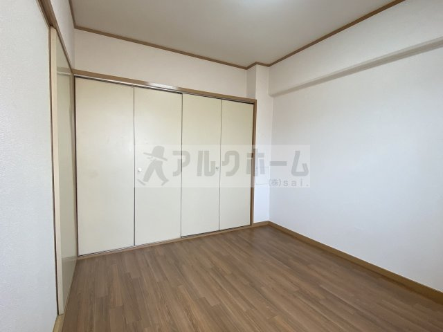 第2泰山ハイツの洋室