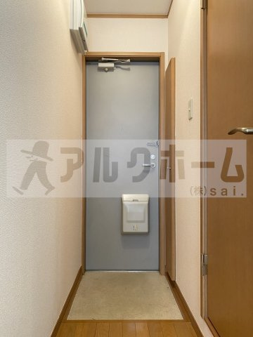 エスポワールAの玄関