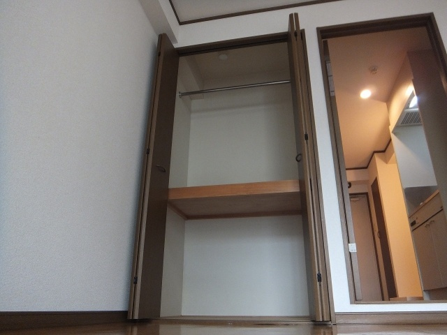 にしみマンションの収納