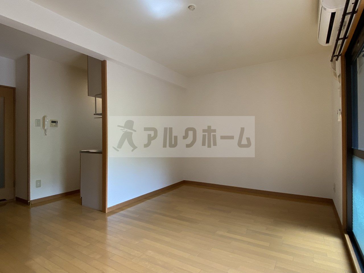 ソレイユの居間・リビング|ソレイユ　洋室