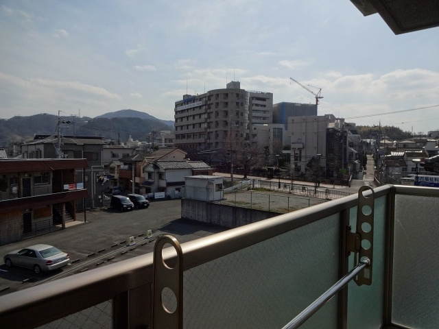 グリーンヒルズのバルコニー
