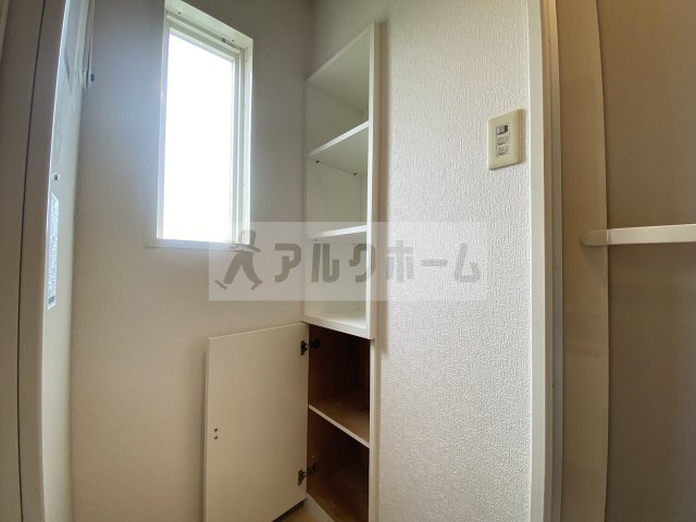 ハイネス石川の内装|ハイネス石川（河内国分駅・道明寺駅）　キッチン収納