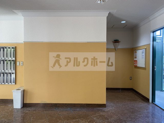 ハイネス石川のロビー|ハイネス石川（河内国分駅・道明寺駅）　ロビー