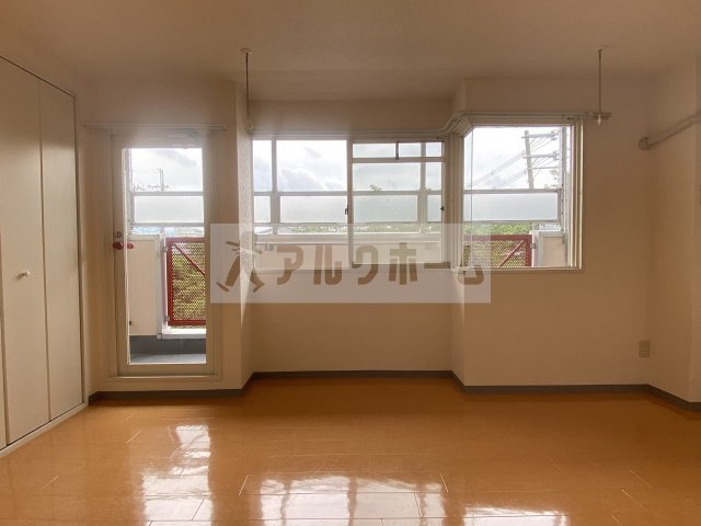 ハイネス石川の居間・リビング|ハイネス石川（河内国分駅・道明寺駅）　居室スペース