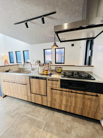 言葉はいらない家ＩＮ辻堂東海岸のキッチン