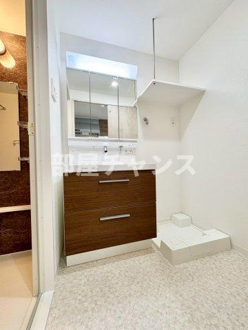 グランディール上前津の独立洗面台|独立洗面台で身支度をすべて済ませてしまいましょう