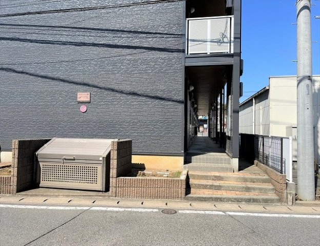 レオパレスWinsのエントランス|画像8