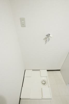 室内洗濯機置き場です♪