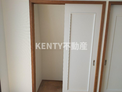 【収納】 | 三恵ハウスB | 大きなスペースがあり、収納には困りません