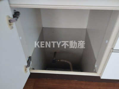 【収納】 | 三恵ハウスB | 便利な収納スペースです