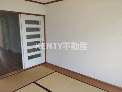 【和室】 | 三恵ハウスB | 和室、ちょっとしたくつろぎスペースにいかがでしょうか