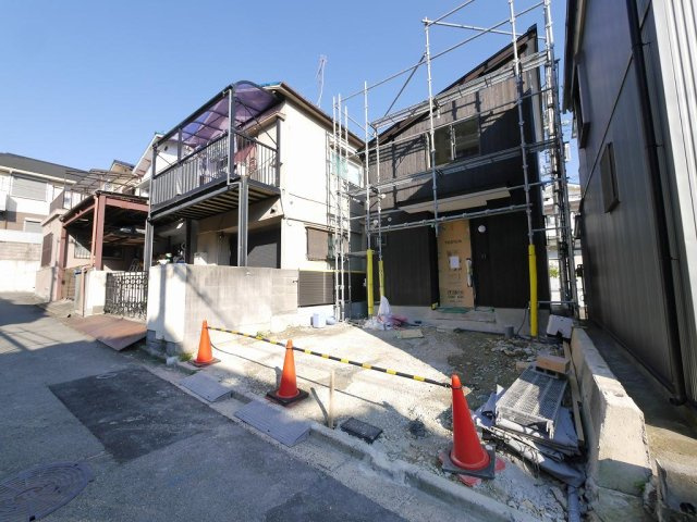 Cozy鈴蘭台西町の外観