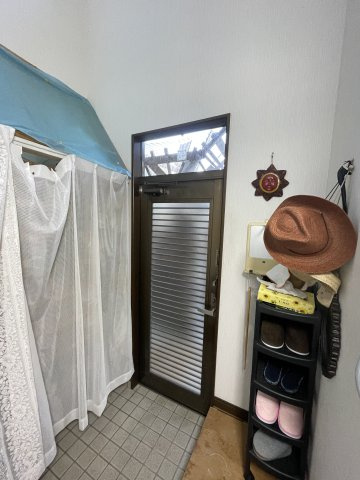 高島市今津町深清水戸建のその他|勝手口