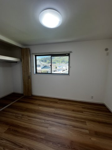 シアラ直川小学校前・デザイナーズ戸建賃貸・95045の洋室