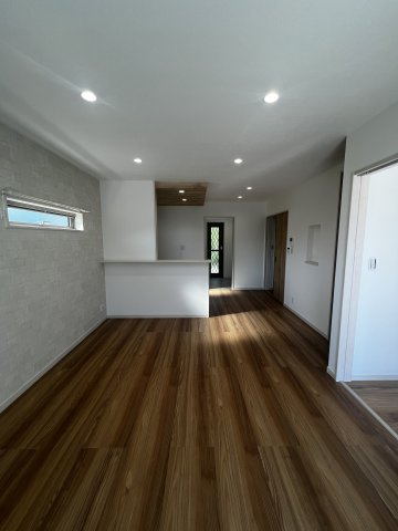 シアラ直川小学校前・デザイナーズ戸建賃貸・95045の居間・リビング