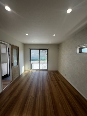 シアラ直川小学校前・デザイナーズ戸建賃貸・95045の居間・リビング