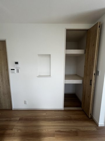 シアラ直川小学校前・デザイナーズ戸建賃貸・95045の居間・リビング