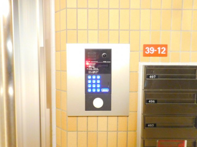 【エントランス】 | L’iLL登町