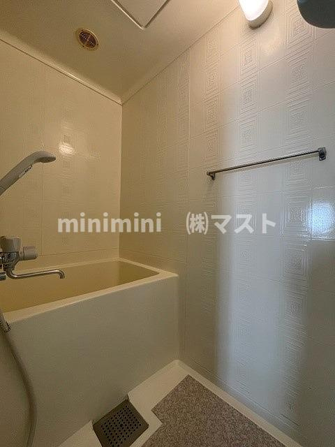 淺沼谷町マンションの浴室