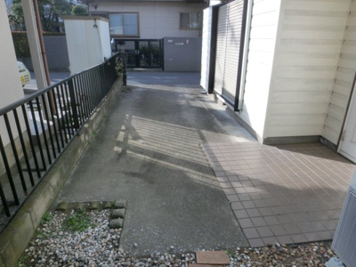 【駐車場】 | 的場島村貸家