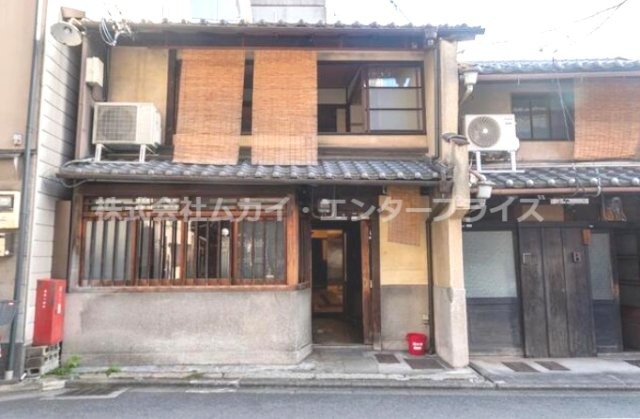 新町錦小路通西入　貸京町家の外観