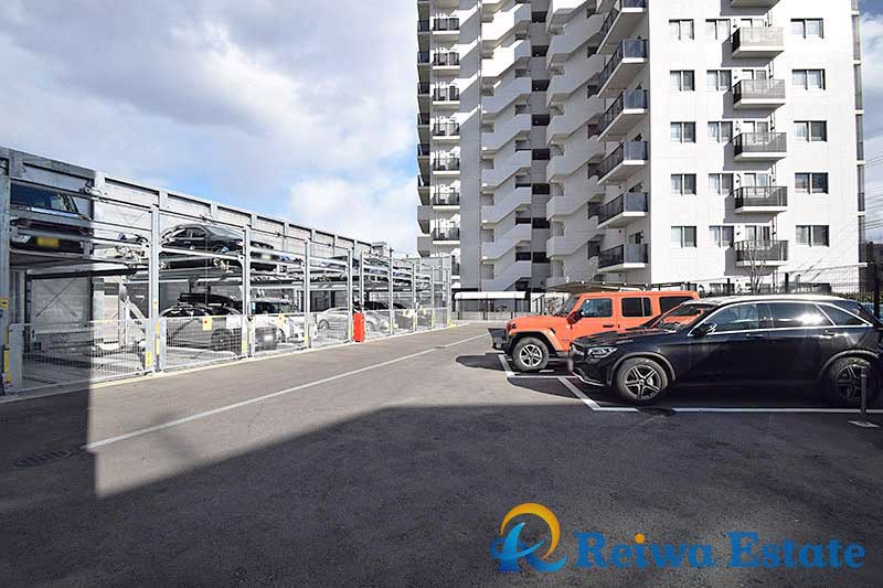 グレーシア湘南辻堂の駐車場