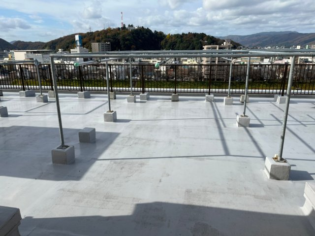 福井グランドハイツのその他共用部分|屋上洗濯干しスペース