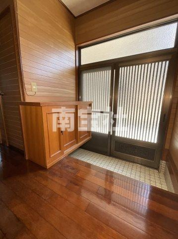 【玄関】