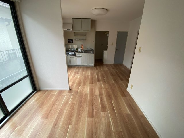 サンライフサルビアの居間・リビング