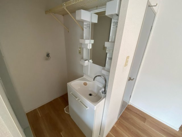 サンライフサルビアの洗面所