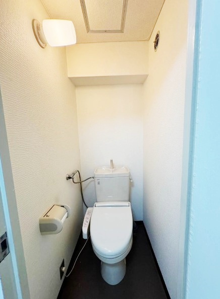 ファミール伏見A棟