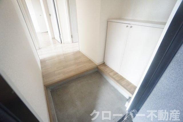 パーラメントAの玄関