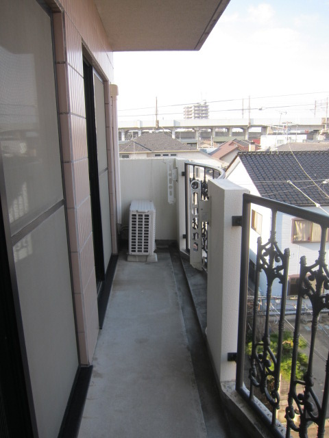 ファイン・コート長野のバルコニー