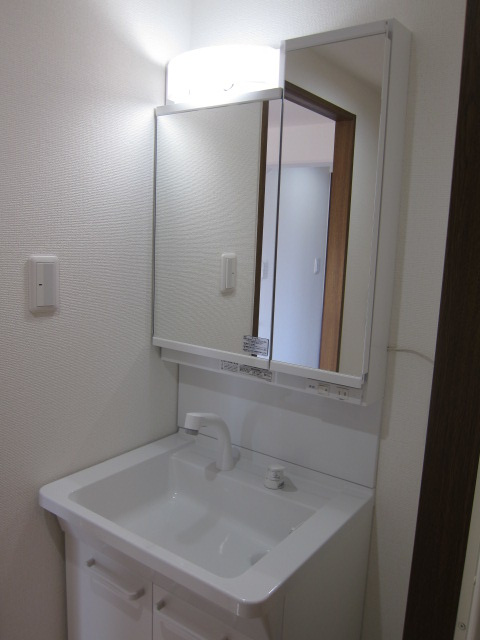 ファイン・コート長野の洗面所