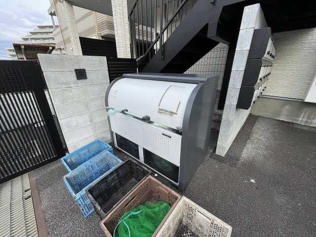 ロイヤルメゾン幕張本郷の設備